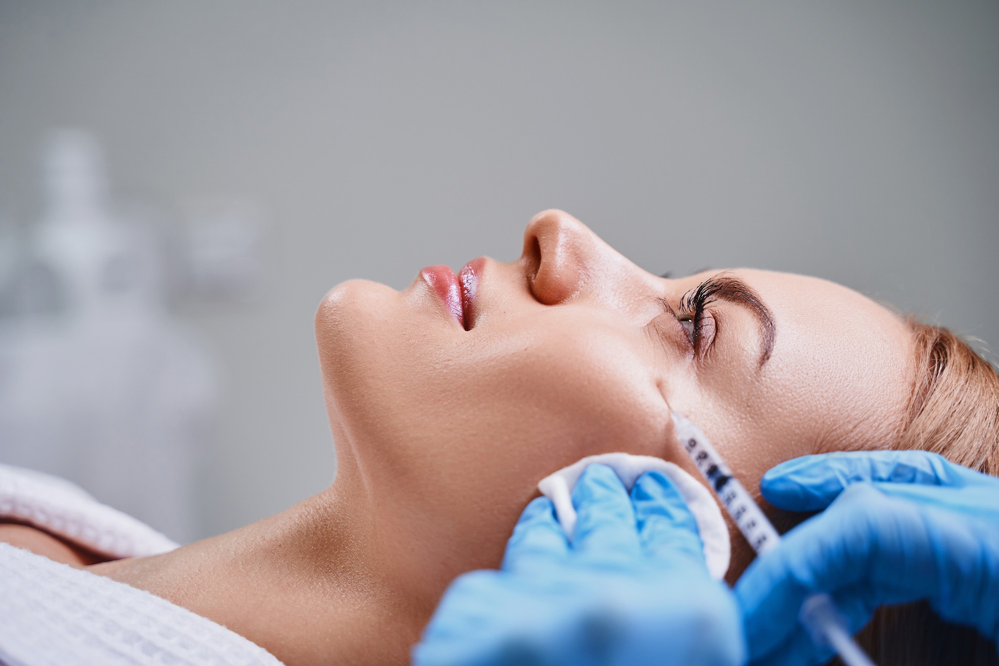 Understanding the Different Types of Dermal Fillers Available Today